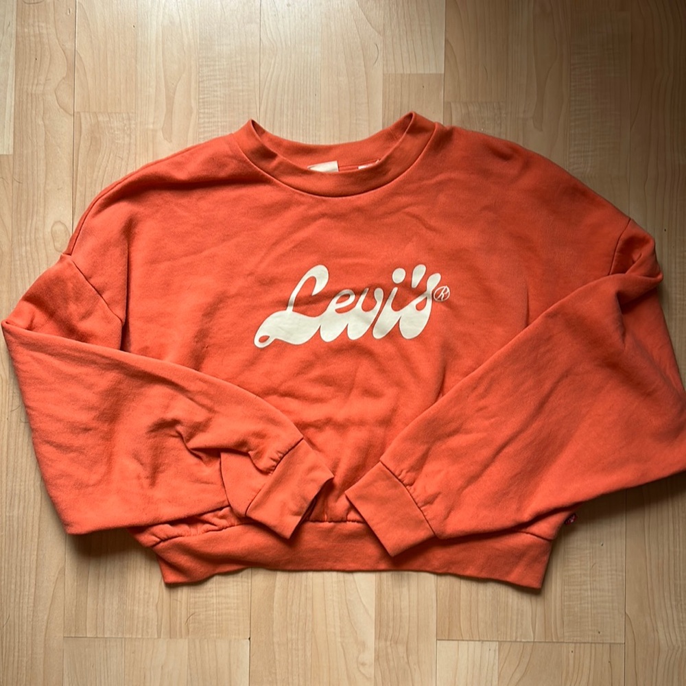 Levi’s Cropped Sweater